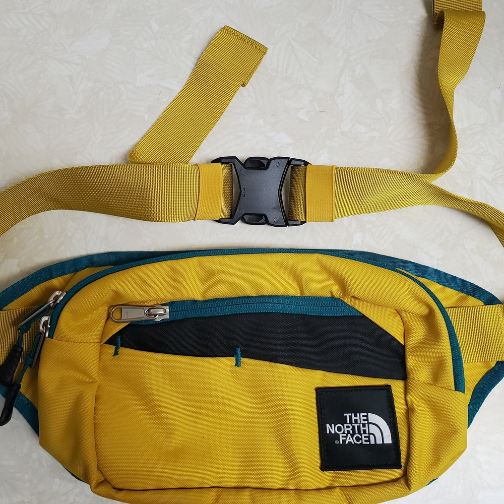 The North Face Men's Yellow and Black Belt Bag